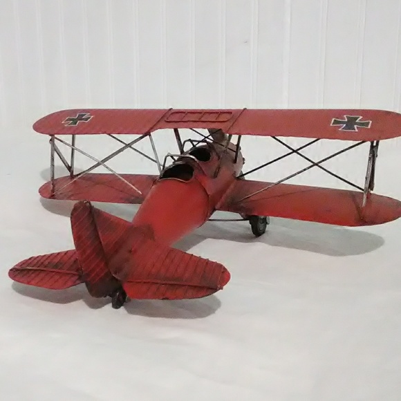 Metal Red Barron War Plane - Picture 7 of 8